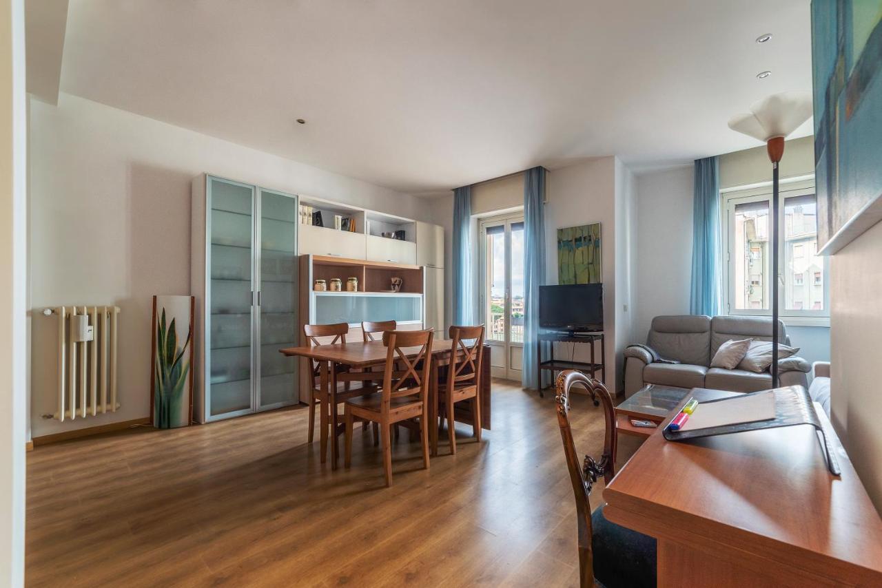 Sunny Apartment Piramide Рим Екстериор снимка