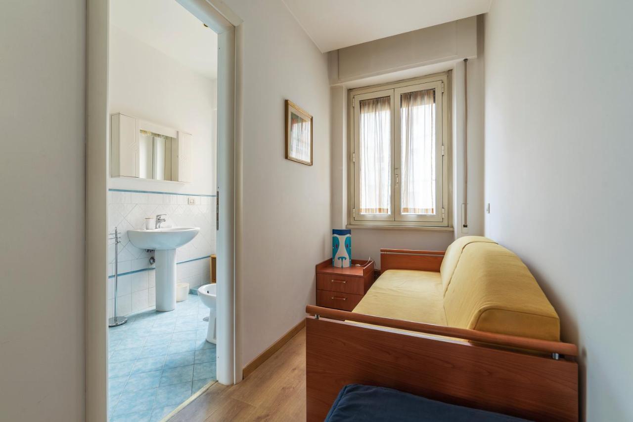 Sunny Apartment Piramide Рим Екстериор снимка